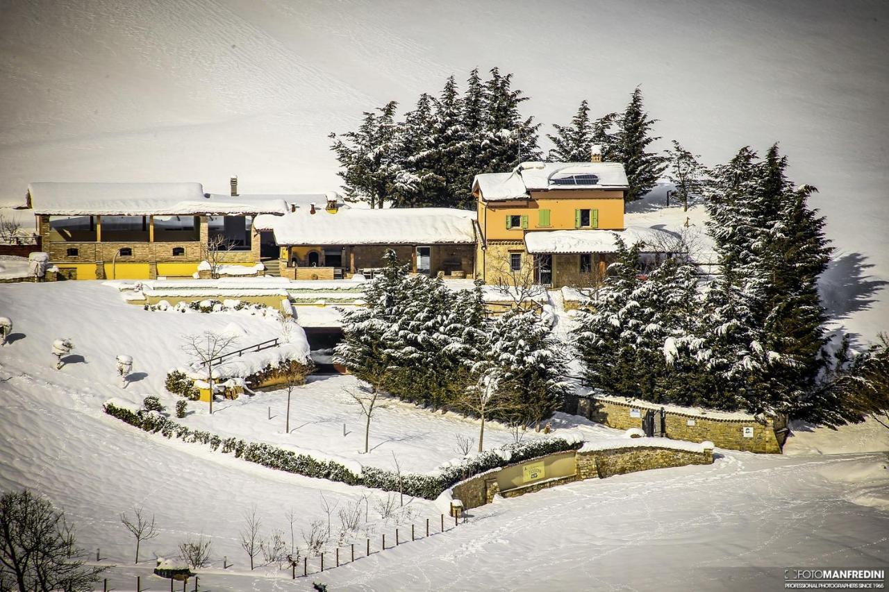 فيلا Agriturismo I Tassoni بافولو نيل فرينانو المظهر الخارجي الصورة